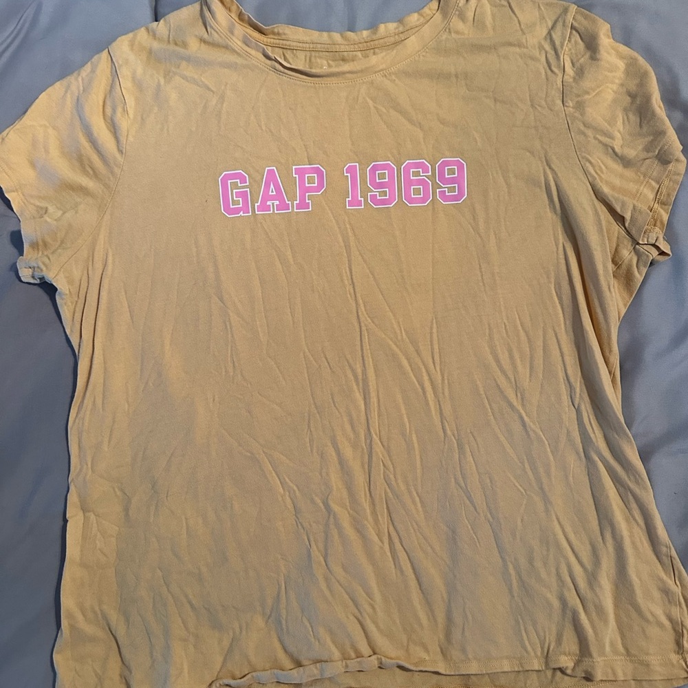 GAP Pink Tan Graphic Short Sleeve T-Shirt